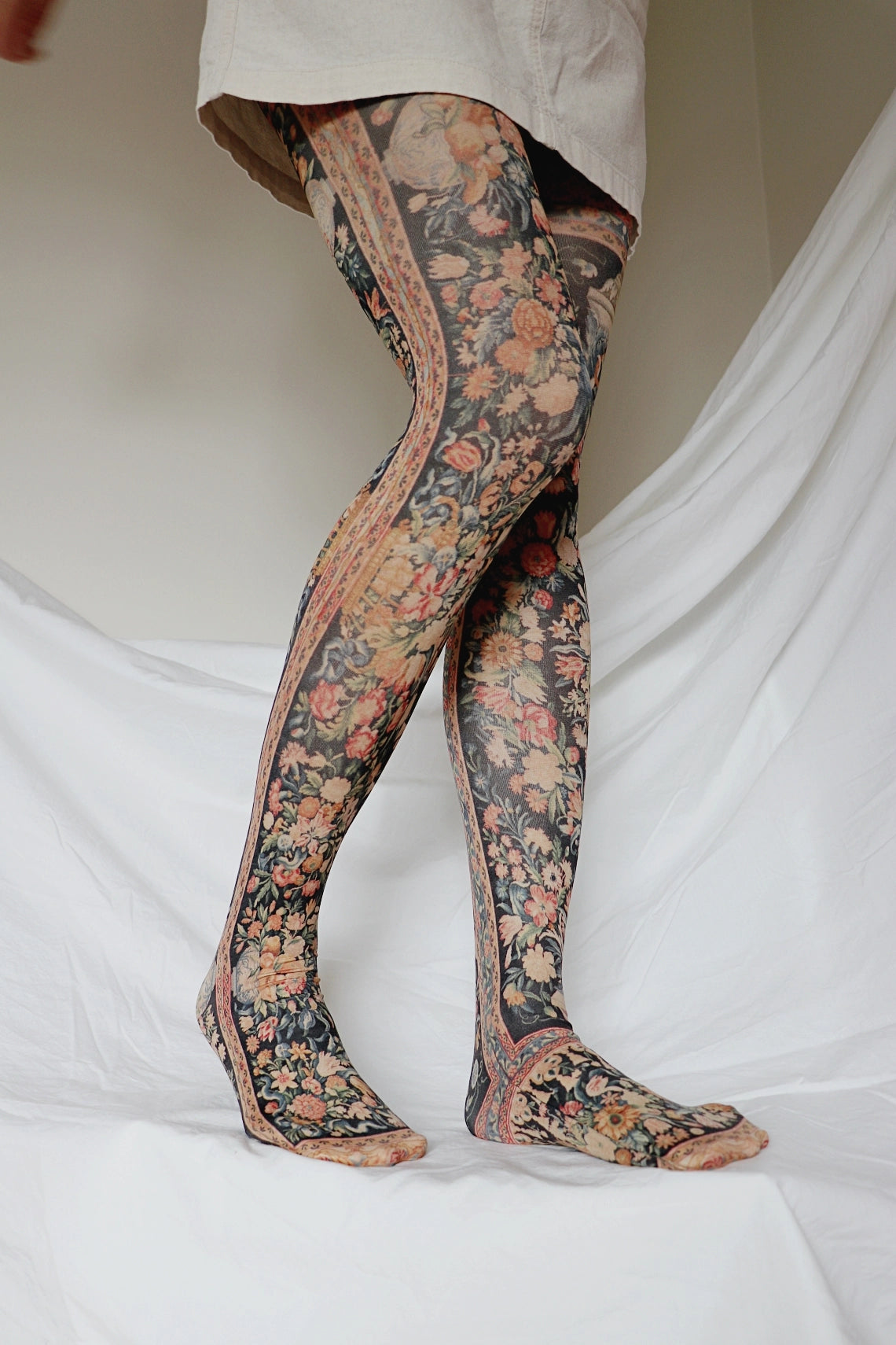 'Savonnerie' Printed Nylon Tights